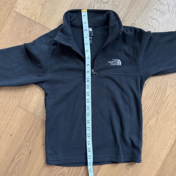 The North Face Glacier 1/4 Fleece Pullover - Boy’s Size 7/8 - Black - EUC - Picture 7 of 7